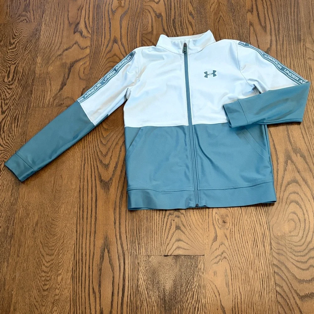 Under Armour boys Teal and White heatgear Track Jacket, size YL